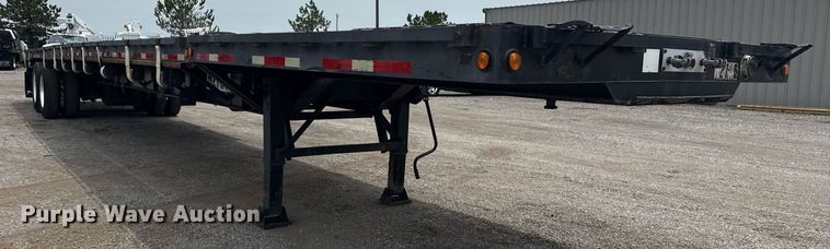 image for item EG6031 2003 Kalyn Siebert flatbed trailer