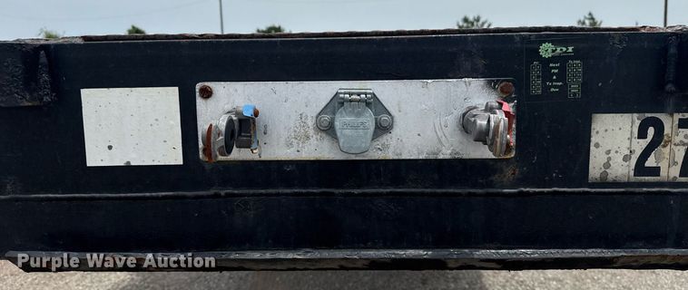 image for item EG6031 2003 Kalyn Siebert flatbed trailer