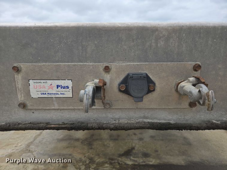 image for item EM2154 2014 Transcraft Deagle II 53x102 drop deck trailer