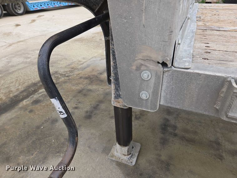 image for item EM2154 2014 Transcraft Deagle II 53x102 drop deck trailer