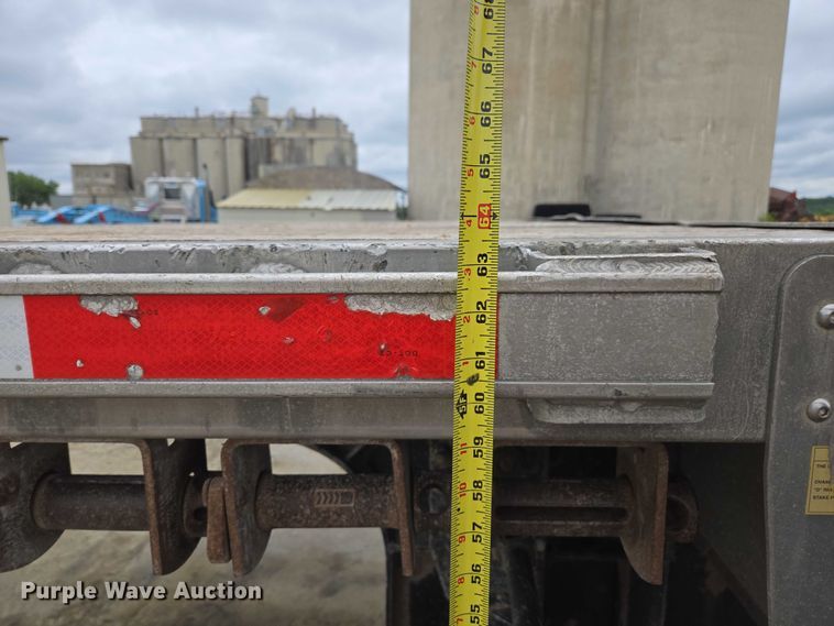 image for item EM2154 2014 Transcraft Deagle II 53x102 drop deck trailer