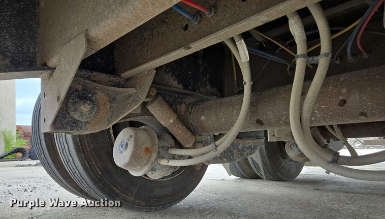 image for item EM2154 2014 Transcraft Deagle II 53x102 drop deck trailer