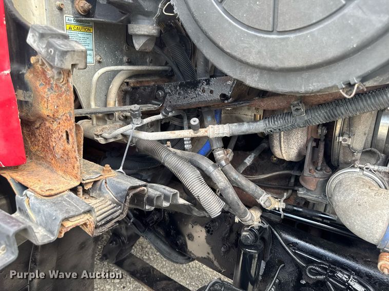 image for item EM2159 2005 Freightliner Columbia semi truck