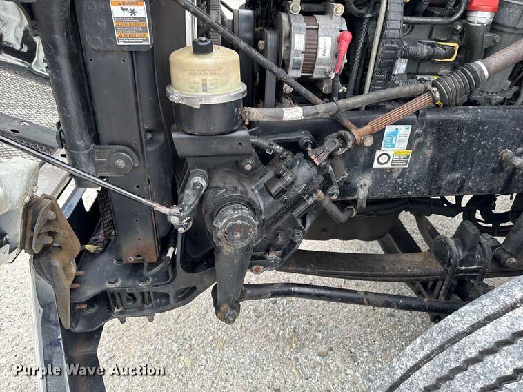 image for item EM2165 2015 Kenworth T880 semi truck