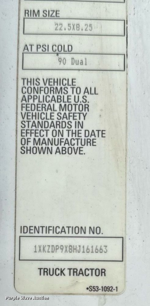 image for item EM2167 2017 Kenworth T880 semi truck