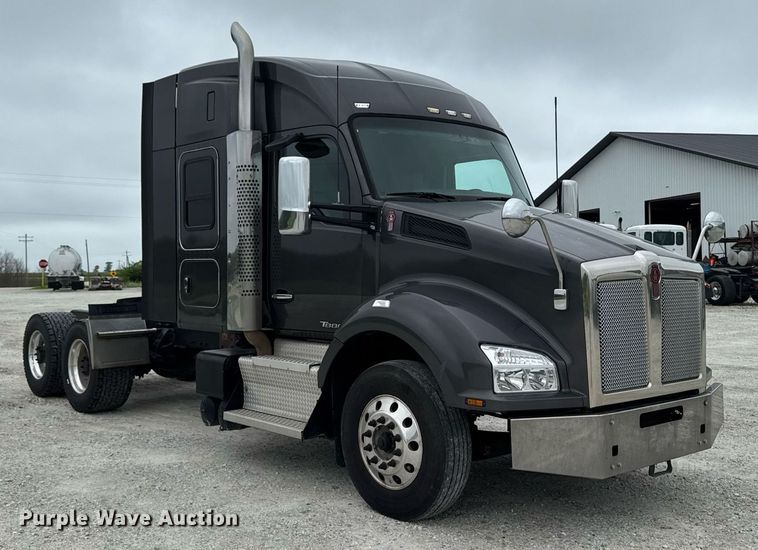 CAMIóN CAMAROTE 2017 KENWORTH