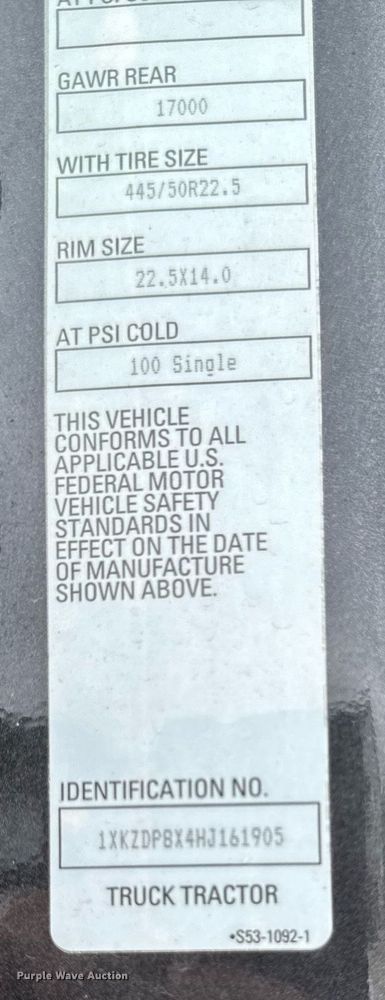 image for item EM2168 2017 Kenworth T880 semi truck