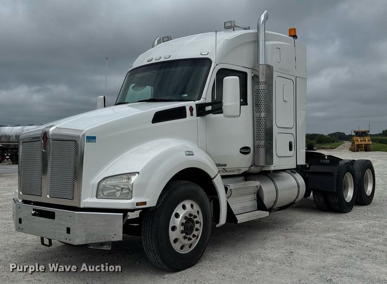 CAMIóN CAMAROTE 2015 KENWORTH