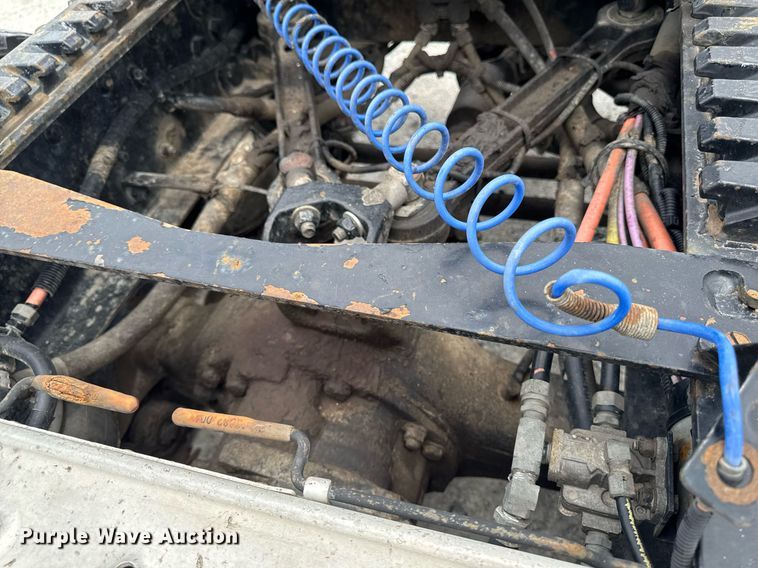 image for item EM2171 2015 Kenworth T880 semi truck