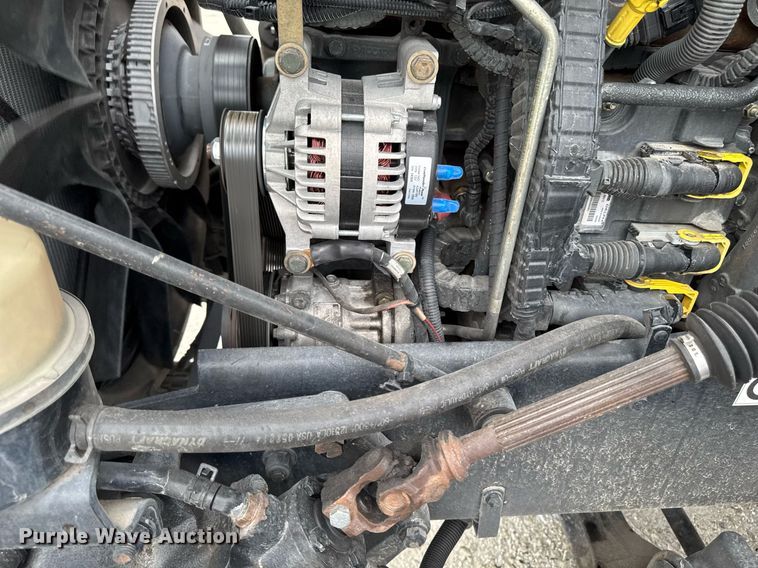 image for item EM2171 2015 Kenworth T880 semi truck