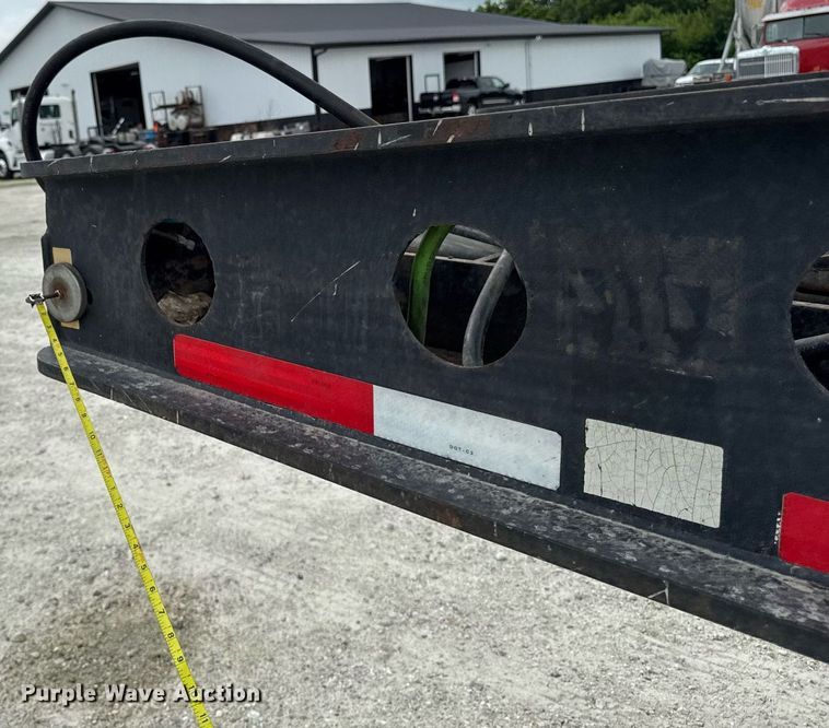 image for item EM2172 2000 Fontaine TL50-NGP lowboy equipment trailer