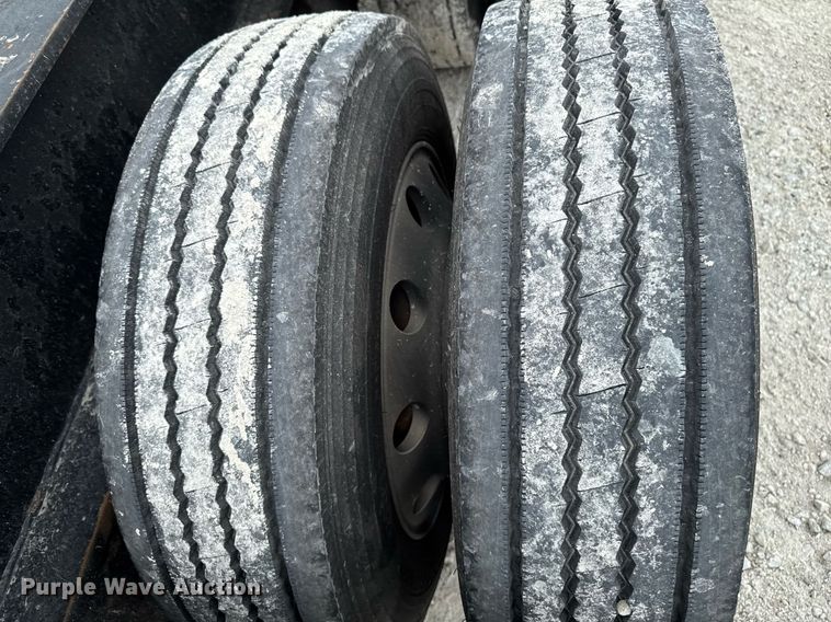 image for item EM2172 2000 Fontaine TL50-NGP lowboy equipment trailer