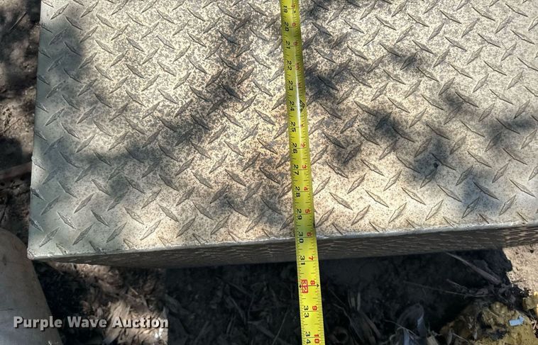 image for item EM2183 Truck accessories