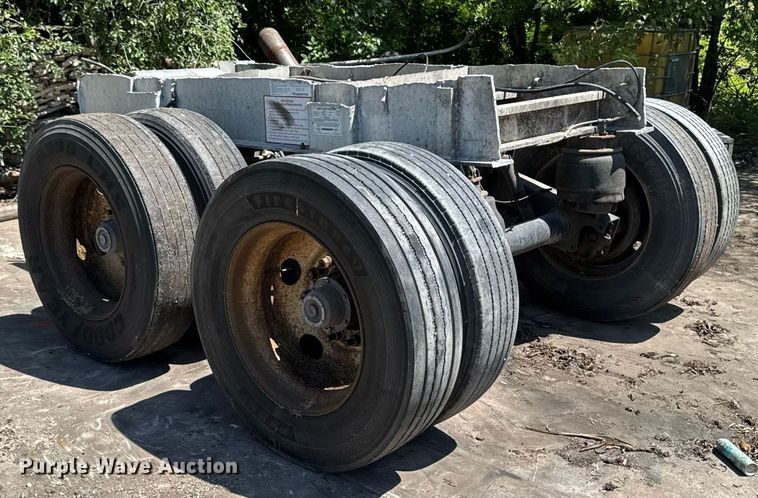 image for item EM2185 Rear axle assembly