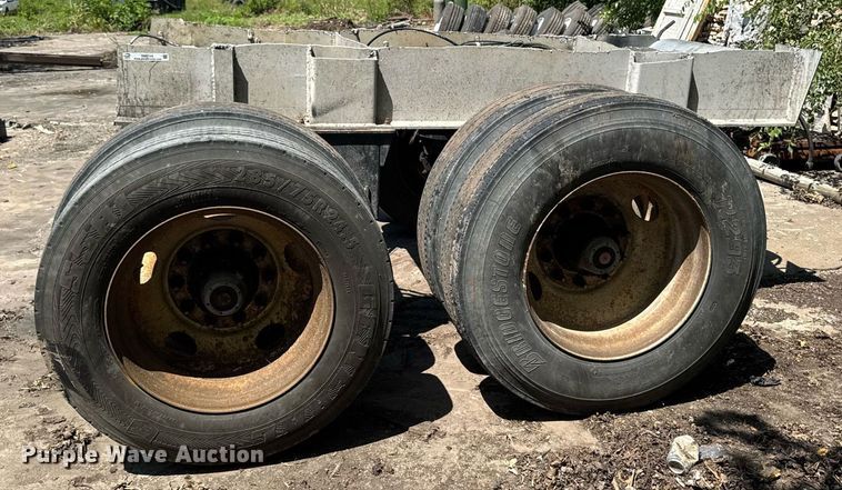 image for item EM2185 Rear axle assembly