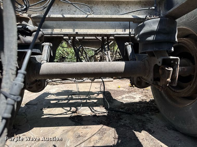 image for item EM2185 Rear axle assembly