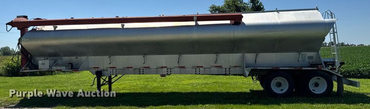 image for item EM2190 2003 Sudenga feed delivery trailer