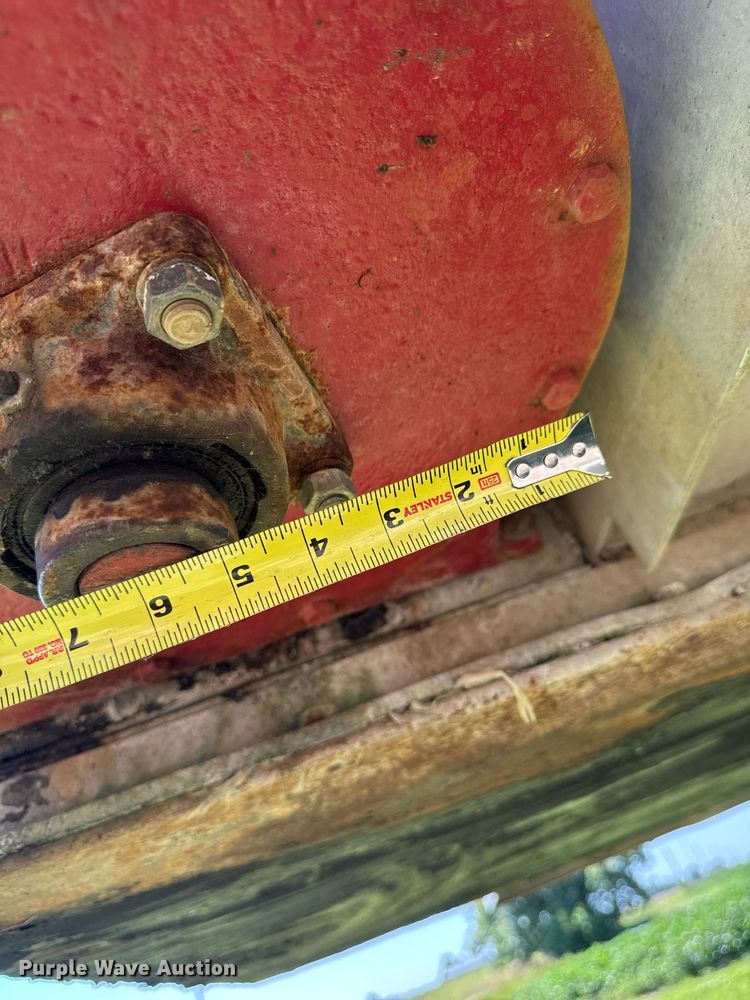 image for item EM2190 2003 Sudenga feed delivery trailer