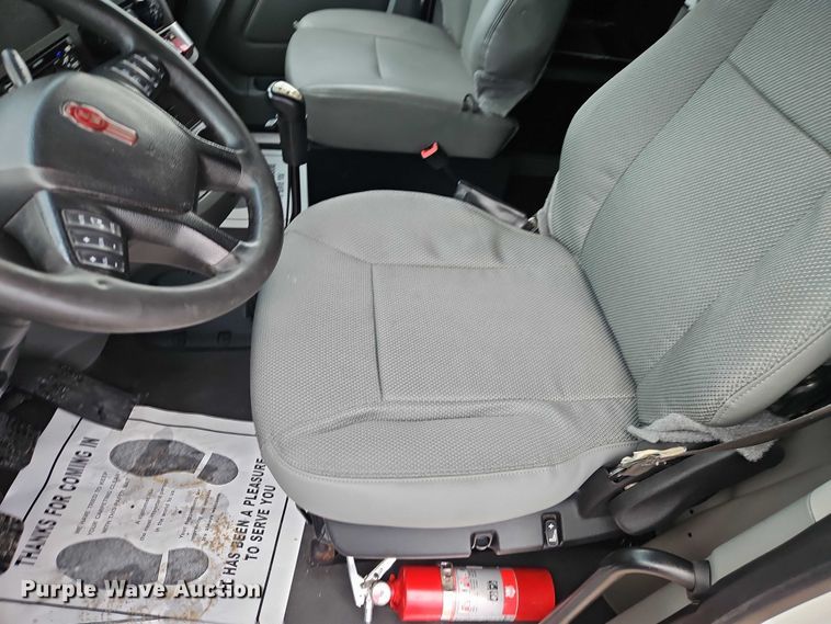 image for item EO4558 2018 Kenworth T680 semi truck