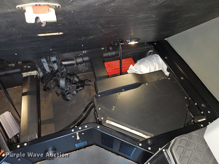 image for item EO4558 2018 Kenworth T680 semi truck