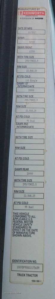 image for item EO4558 2018 Kenworth T680 semi truck