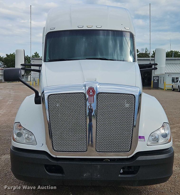 CAMIóN CAMAROTE 2017 KENWORTH