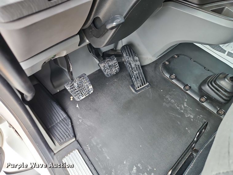 image for item EO4559 2017 Kenworth T680 semi truck