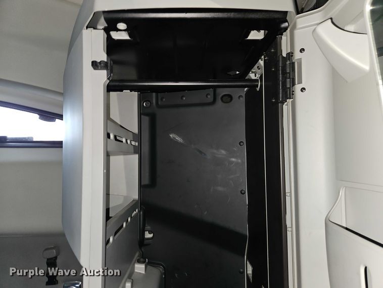 image for item EO4559 2017 Kenworth T680 semi truck