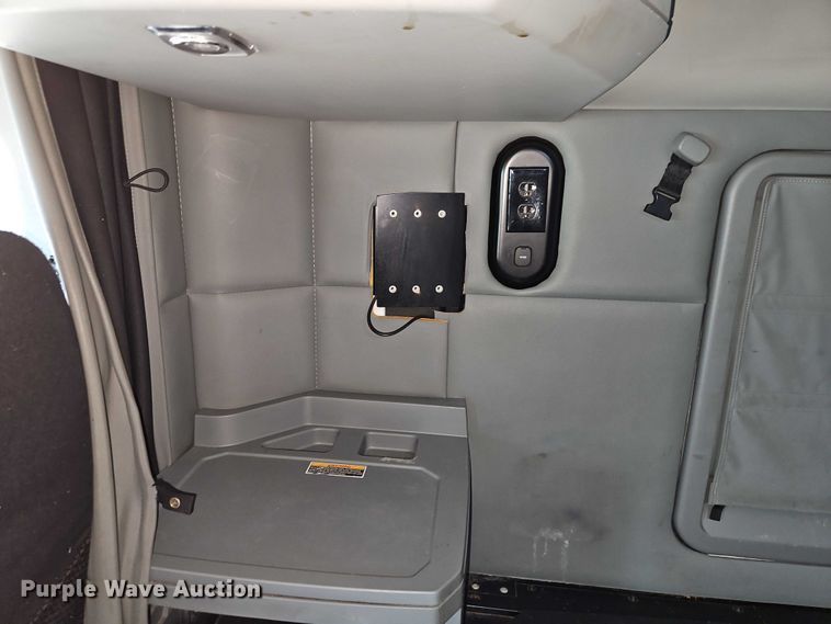 image for item EO4559 2017 Kenworth T680 semi truck