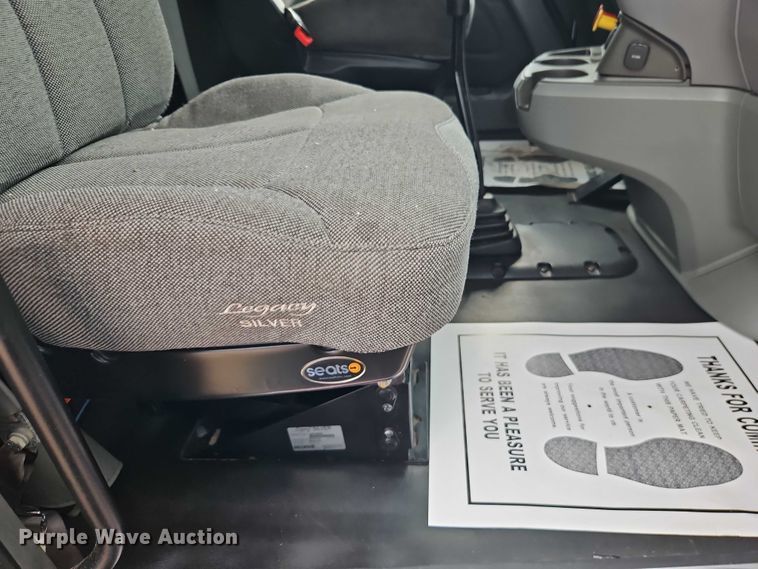 image for item EO4559 2017 Kenworth T680 semi truck