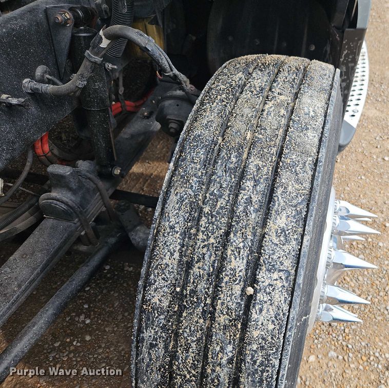 image for item EO4559 2017 Kenworth T680 semi truck