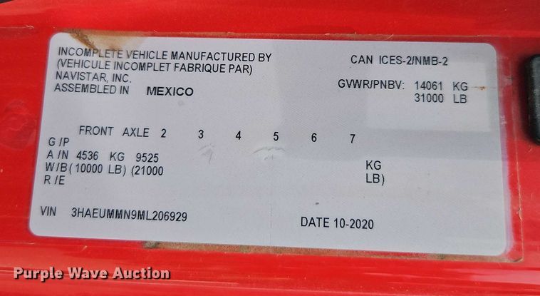 image for item EO4578 2021 International MV607 semi truck