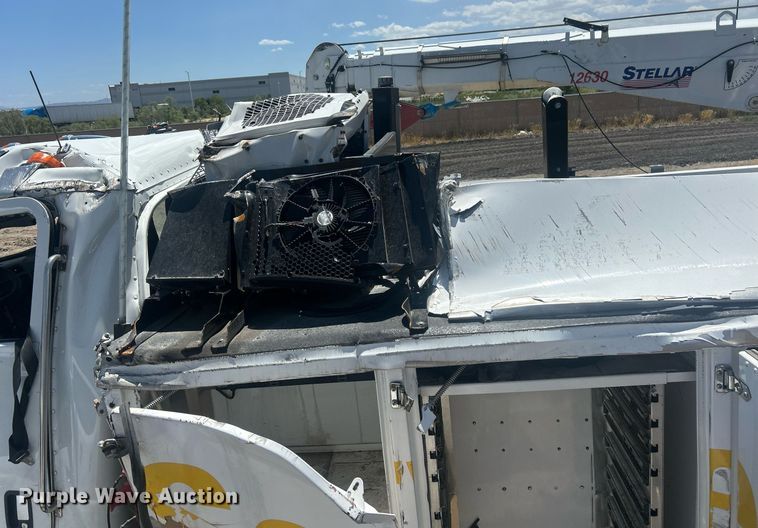 image for item EQ0511 2022 Peterbilt 337 utility / service truck