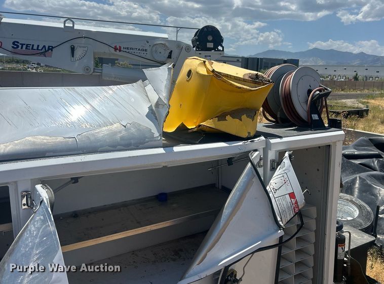 image for item EQ0511 2022 Peterbilt 337 utility / service truck