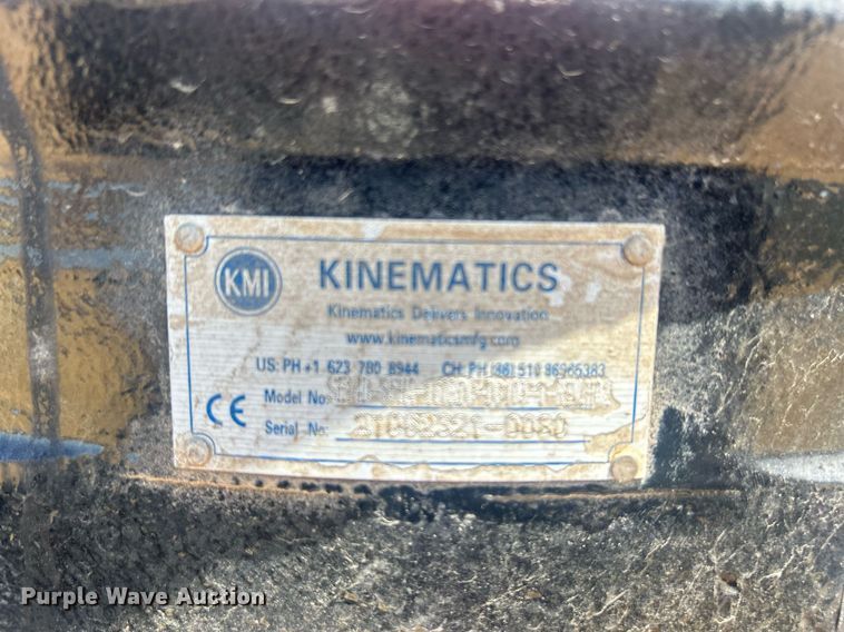 image for item EQ0511 2022 Peterbilt 337 utility / service truck