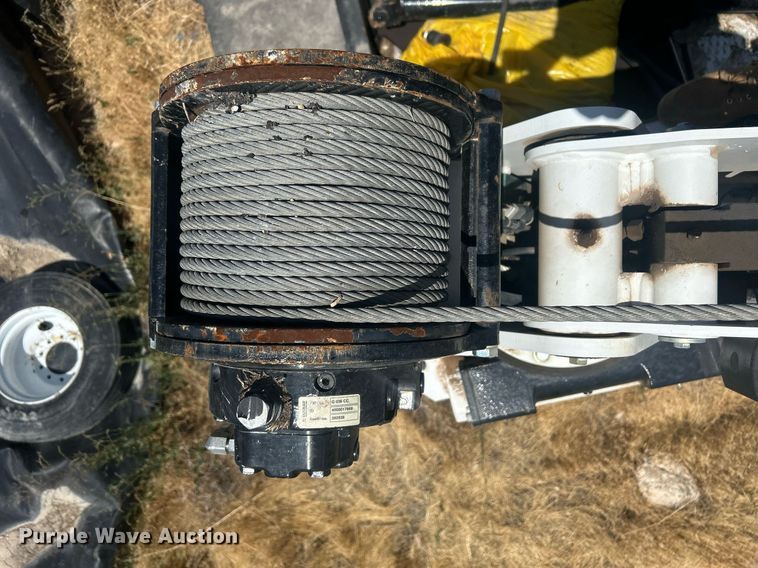 image for item EQ0511 2022 Peterbilt 337 utility / service truck