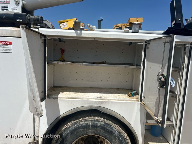 image for item EQ0511 2022 Peterbilt 337 utility / service truck