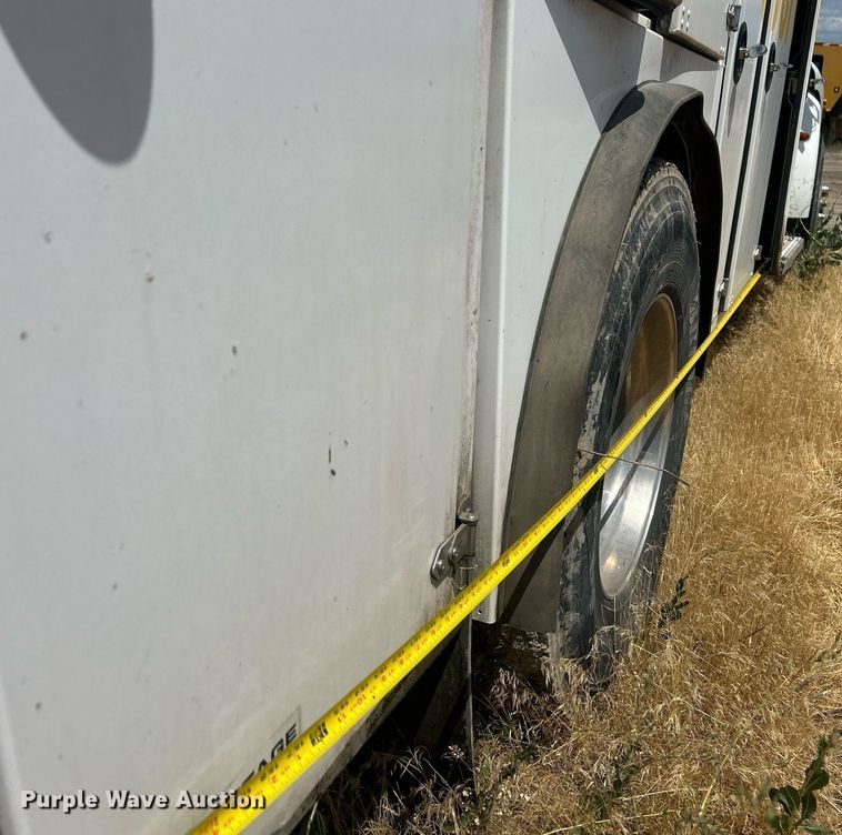 image for item EQ0511 2022 Peterbilt 337 utility / service truck