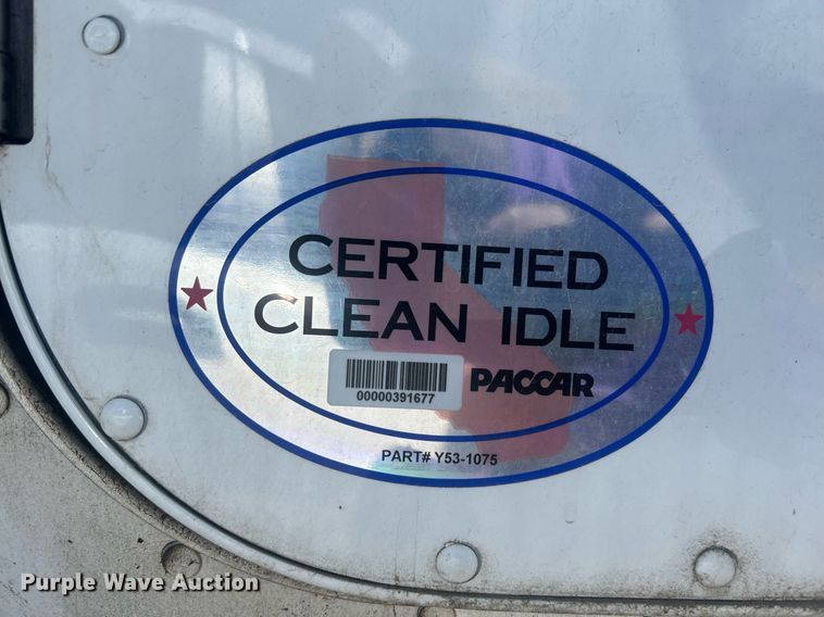 image for item EQ0511 2022 Peterbilt 337 utility / service truck