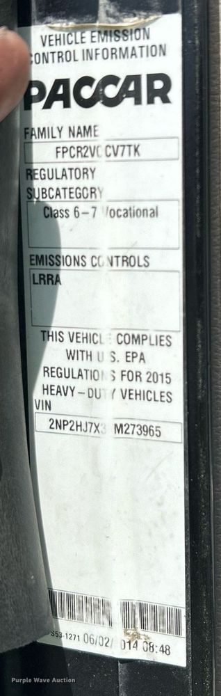 image for item EQ0513 2015 Peterbilt 337 utility / service truck