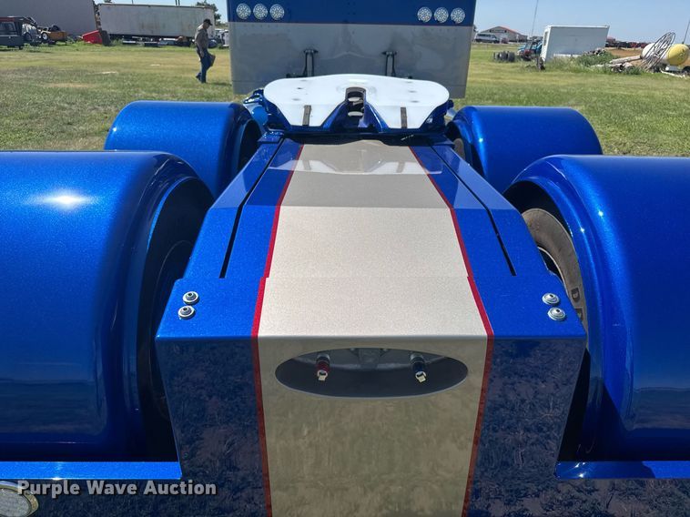 image for item ER2138 1978 Peterbilt 359 semi truck