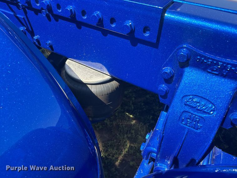 image for item ER2138 1978 Peterbilt 359 semi truck