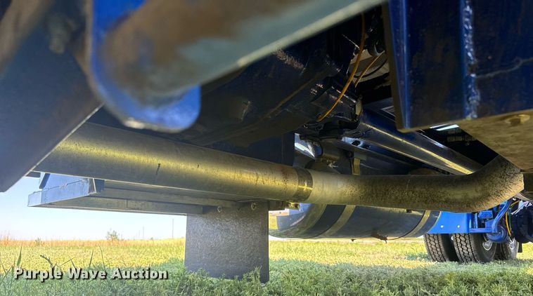 image for item ER2138 1978 Peterbilt 359 semi truck