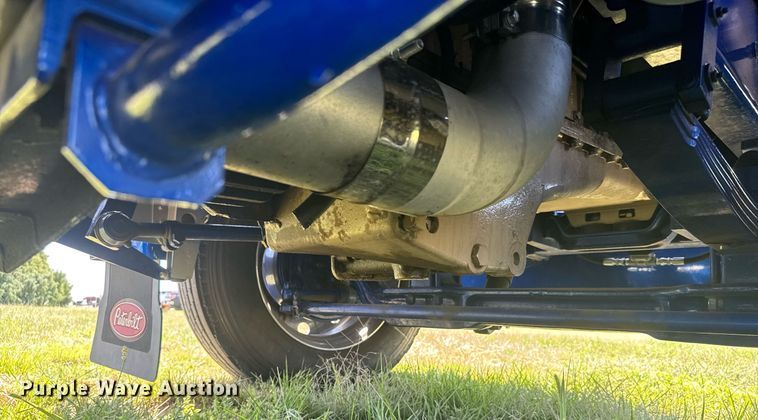 image for item ER2138 1978 Peterbilt 359 semi truck