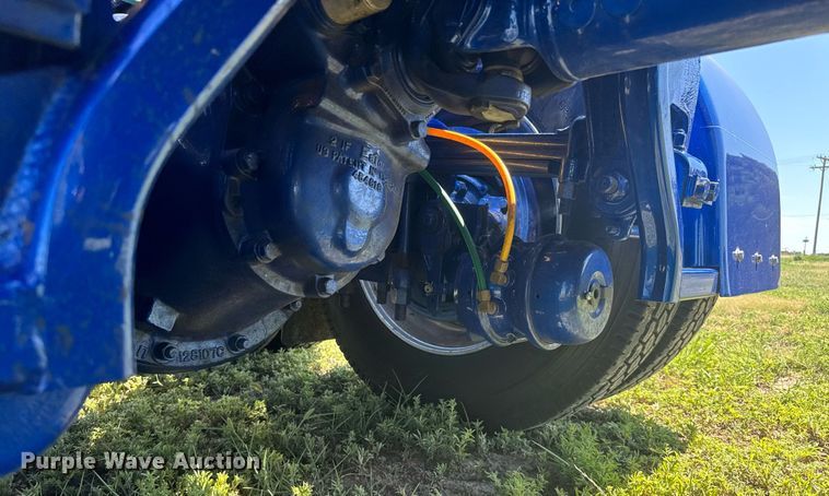 image for item ER2138 1978 Peterbilt 359 semi truck