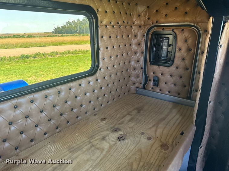 image for item ER2138 1978 Peterbilt 359 semi truck