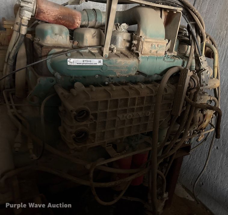 image for item ET7015 Volvo engine