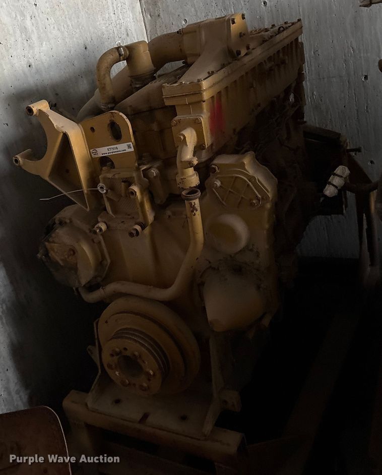 image for item ET7016 Caterpillar engine 