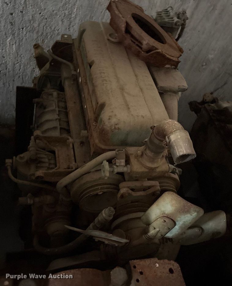 image for item ET7017 (2) Detroit Diesel engines