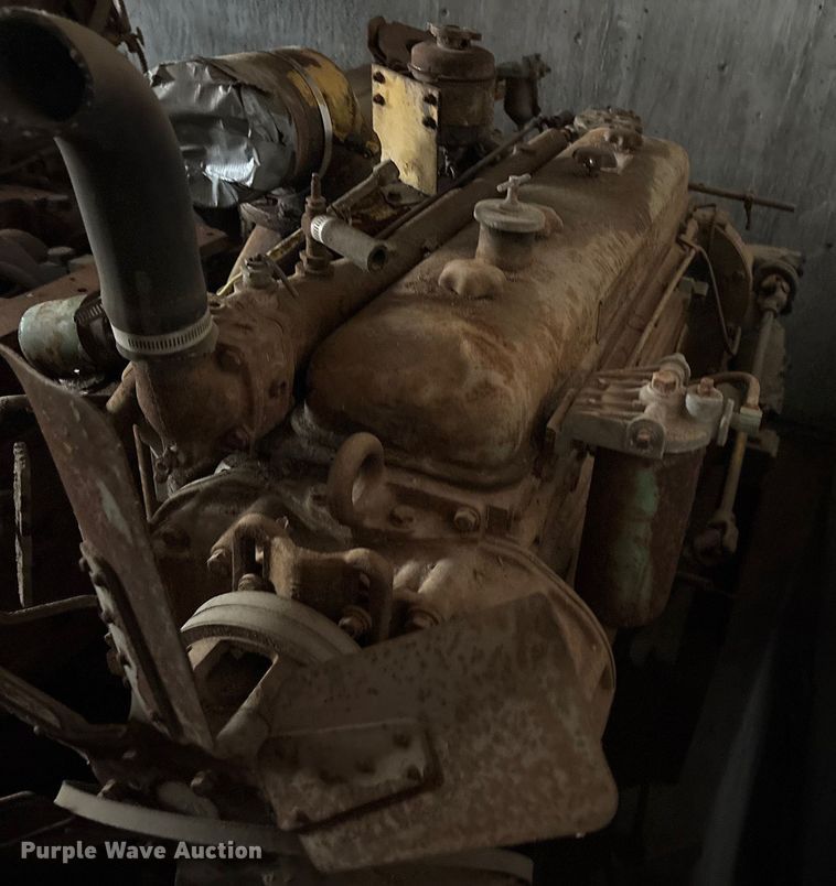 image for item ET7017 (2) Detroit Diesel engines